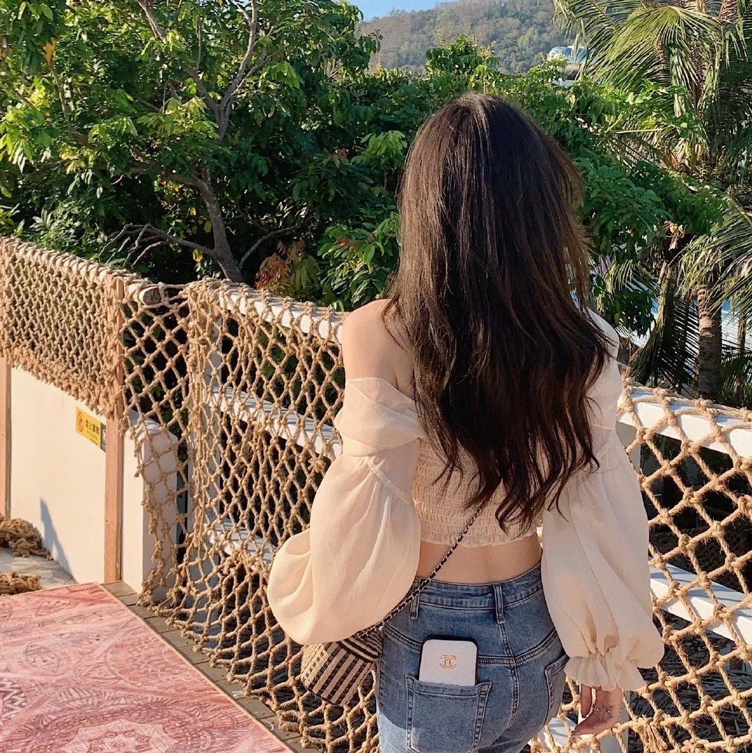 失眠的北风吹来爱情